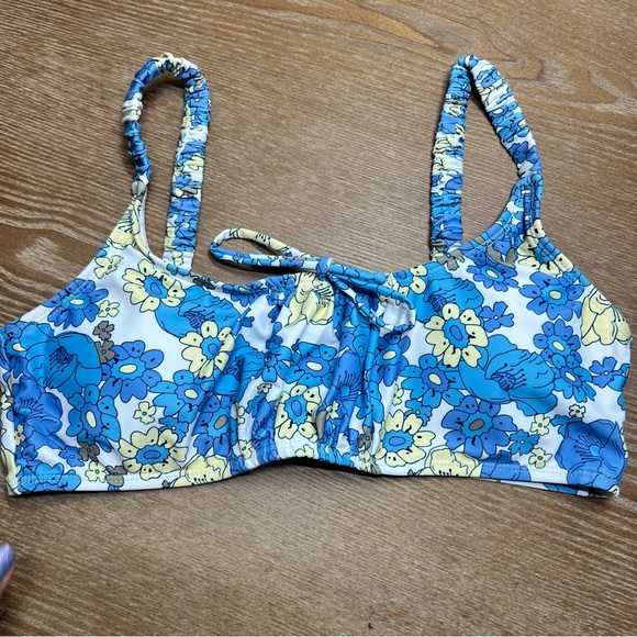 Other - 🌊Blue Floral Tie-Front Bikini Top - Women's Swim NWOT